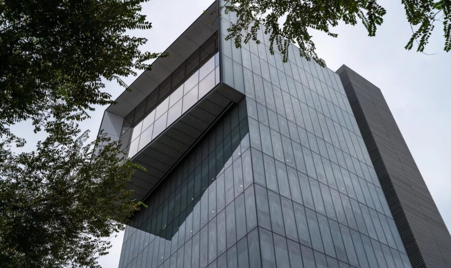 Visionary Building